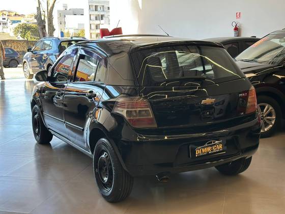 CHEVROLET AGILE 1.4 MPFI LT 8V FLEX 4P MANUAL CHEVROLET AGILE 1.4 MPFI LT 8V FLEX 4P MANUAL